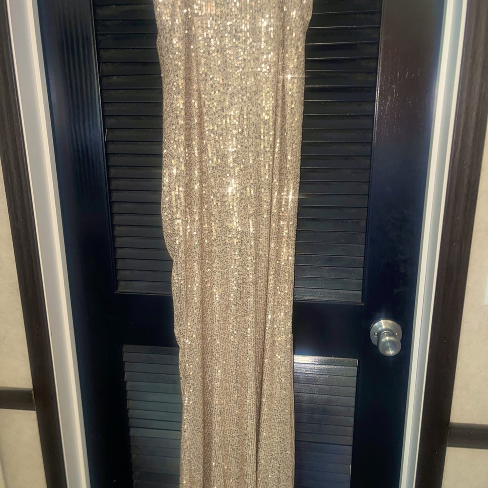NWT Gold Spaghetti Strap sequined  formal dress ruched neck, high split, Sz L/XL